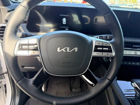 Used 2025 Kia Telluride EX X-Line image 18