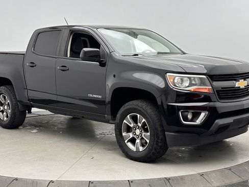 Used 2020 Chevrolet Colorado Z71 image 3