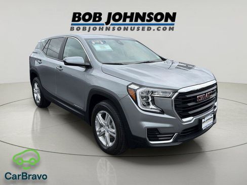 Certified 2023 GMC Terrain SLE AWD/4WD image 1