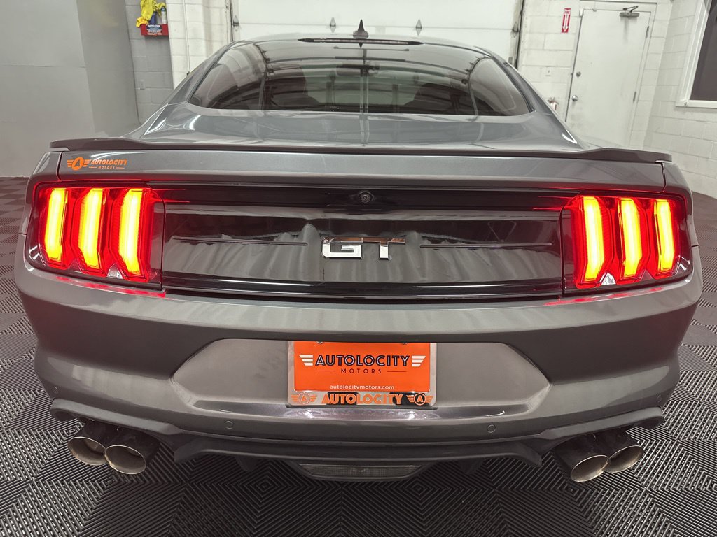 Used 2022 Ford Mustang GT Premium RWD image 9