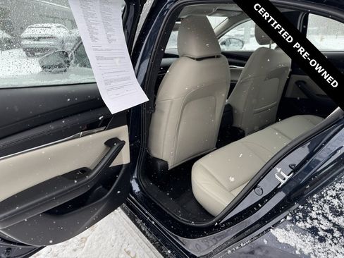 Used 2025 MAZDA MAZDA3 s image 25