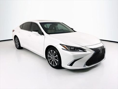 Certified 2021 Lexus ES 350 w/ Premium Package image 3