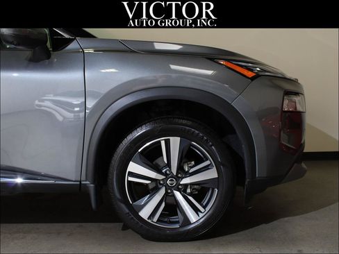 Used 2021 Nissan Rogue SL w/ Premium Package AWD/4WD image 14