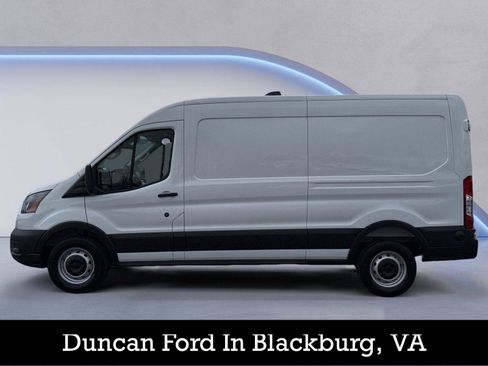 New 2026 Ford Transit 150 148 Medium Roof RWD image 6