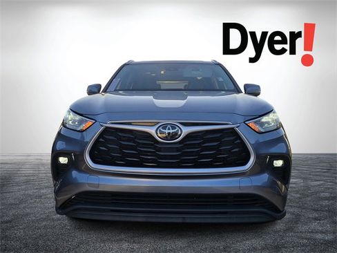 Used 2020 Toyota Highlander XLE image 10