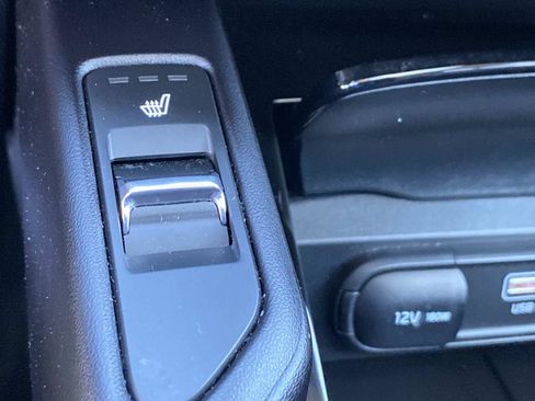 Used 2025 Kia Telluride S AWD/4WD image 15
