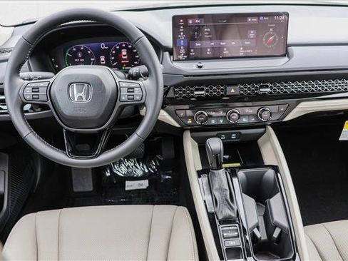 New 2025 Honda Accord EX-L image 24