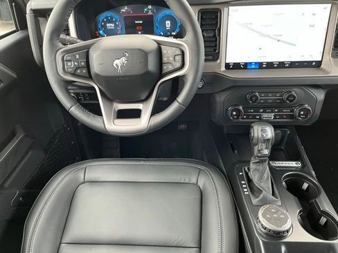 New 2025 Ford Bronco Outer Banks image 16