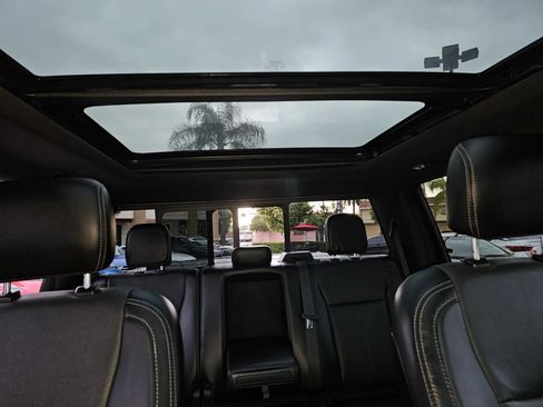 Used 2018 Ford F150 Lariat w/ Equipment Group 502A Luxury image 20