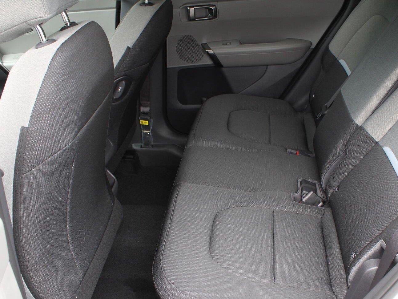 New 2027 Kia Seltos LX AWD/4WD image 18