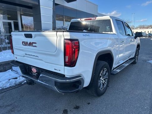 Used 2022 GMC Sierra 1500 SLT w/ SLT Convenience Package image 6