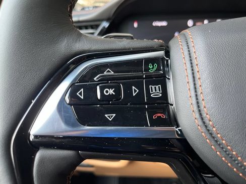 New 2026 Jeep Grand Cherokee Summit w/ Obsidian Package AWD/4WD image 28