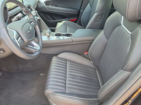 Certified 2026 Genesis G70 2.5T Prestige RWD image 14