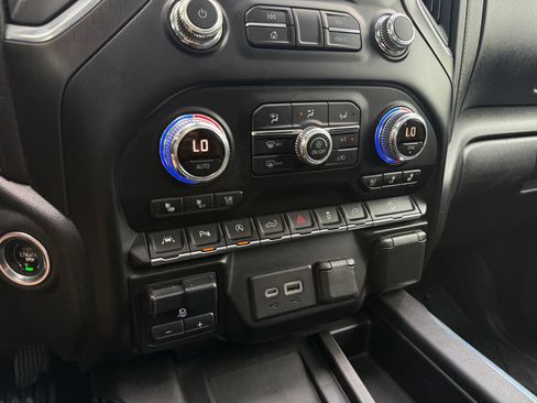 Used 2019 GMC Sierra 1500 AT4 w/ AT4 Premium Package AWD/4WD image 26