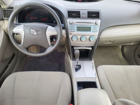 Used 2007 Toyota Camry LE image 19