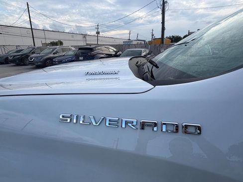 Used 2025 Chevrolet Silverado 1500 W/T AWD/4WD image 6