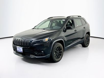 Used 2023 Jeep Cherokee Altitude Lux