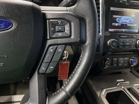 Used 2015 Ford F150 XLT w/ Equipment Group 302A Luxury image 18