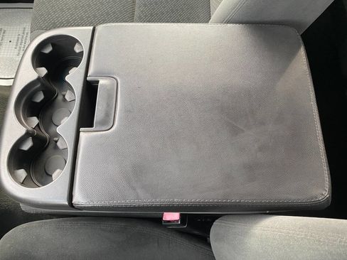 Used 2008 Chevrolet Silverado 1500 LT w/ Suspension Package, Off-Road image 16