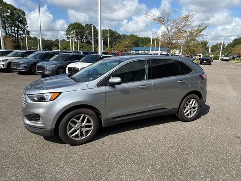Used 2024 Ford Edge SEL AWD/4WD image 10