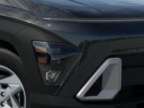 Used 2026 Hyundai Kona SE FWD image 9