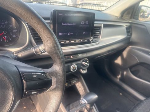 Used 2021 Kia Rio LX FWD image 15