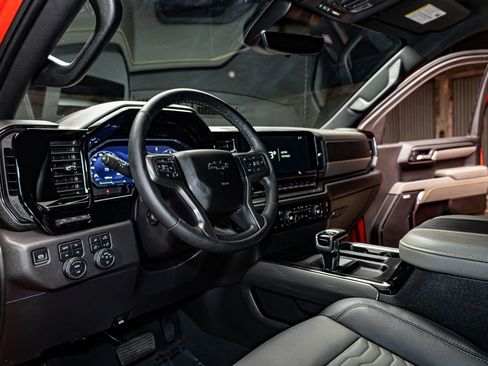 Used 2025 Chevrolet Silverado 1500 ZR2 w/ ZR2 Bison Edition image 17