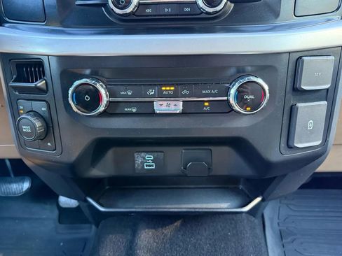 Used 2022 Ford F150 XLT w/ Equipment Group 301A Mid image 35