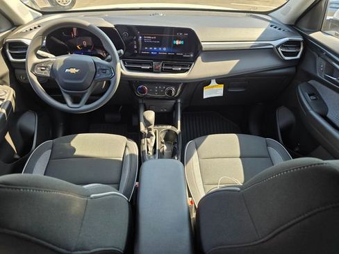 New 2026 Chevrolet TrailBlazer LT w/ Driver Confidence Package image 18