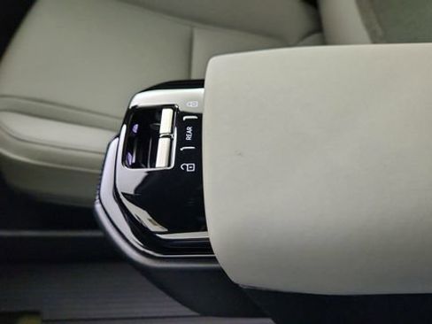 New 2026 Volvo EX30 Plus w/ Protection Package Premier AWD/4WD image 15