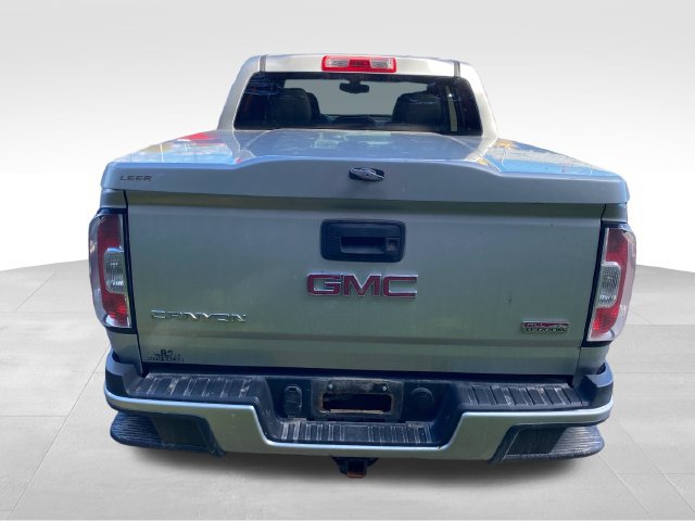 Used 2015 GMC Canyon SLE AWD/4WD image 6