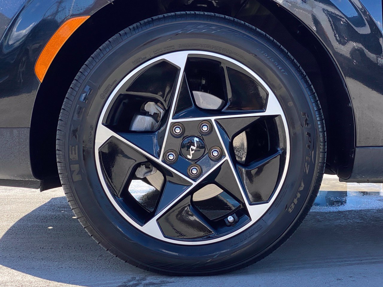 Certified 2023 Kia Soul EX FWD image 9