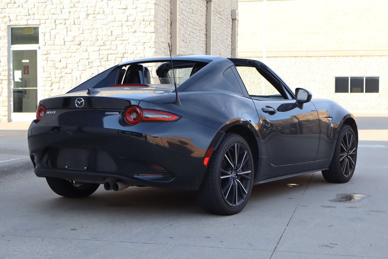Used 2025 MAZDA MX-5 Miata RF Grand Touring RWD image 3
