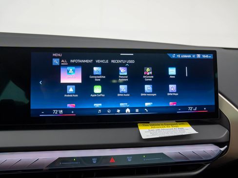 Certified 2025 BMW X3 xDrive30i w/ Premium Package image 27