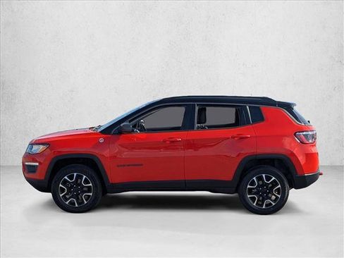 Used 2021 Jeep Compass Trailhawk image 9