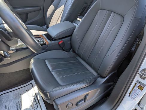 Used 2023 Audi Q5 2.0T Premium w/ Convenience Package AWD/4WD image 13