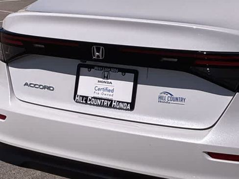 Certified 2025 Honda Accord LX image 13