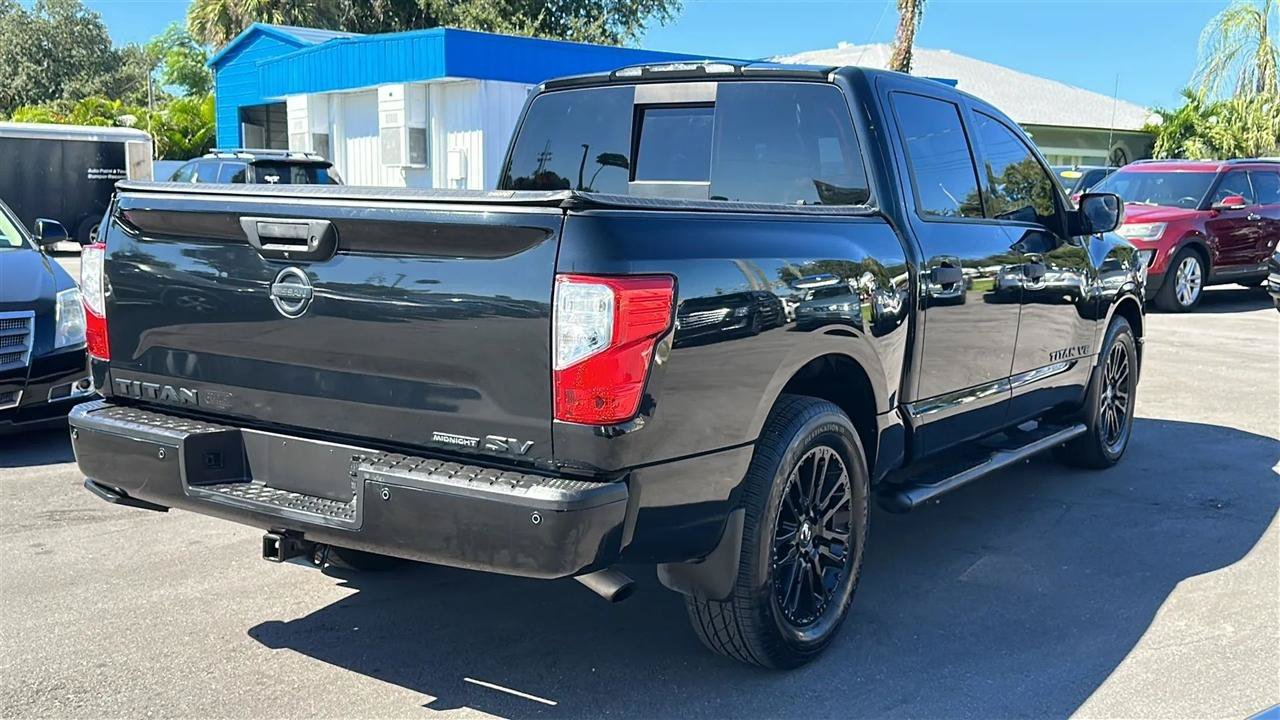 Used 2019 Nissan Titan SV w/ SV Convenience Package RWD image 15