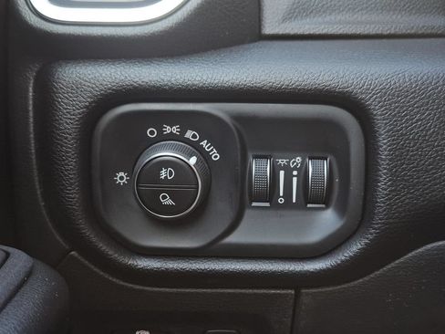Used 2026 RAM 1500 Lone Star AWD/4WD image 15