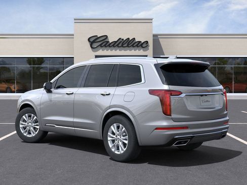 New 2025 Cadillac XT6 Luxury image 3