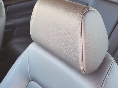 Used 2024 Honda CR-V EX-L image 18