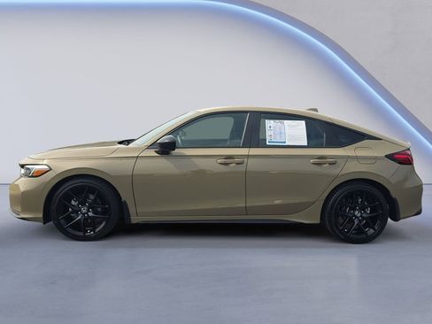 Used 2025 Honda Civic Sport image 2