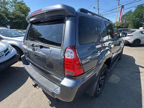Used 2006 Toyota 4Runner Limited AWD/4WD image 5