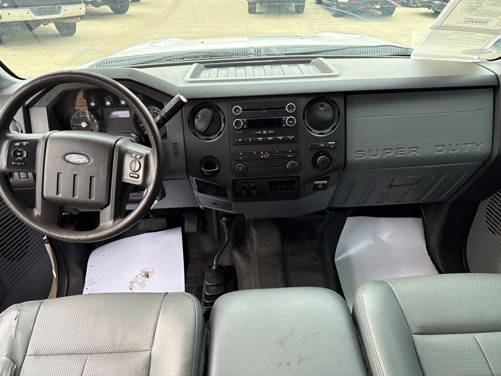 Used 2015 Ford F250 XL w/ Power Equipment Group AWD/4WD image 32