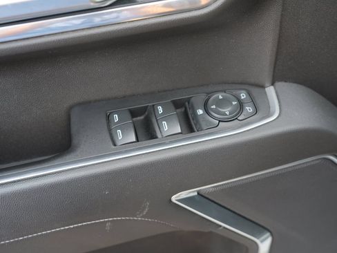 Used 2022 GMC Sierra 1500 SLE AWD/4WD image 17