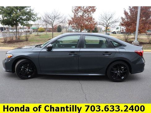 Certified 2025 Honda Civic Sport image 4