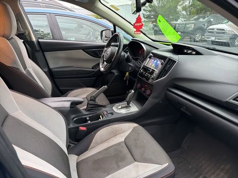 Used 2018 Subaru Crosstrek 2.0i Premium w/ Moonroof Package image 5