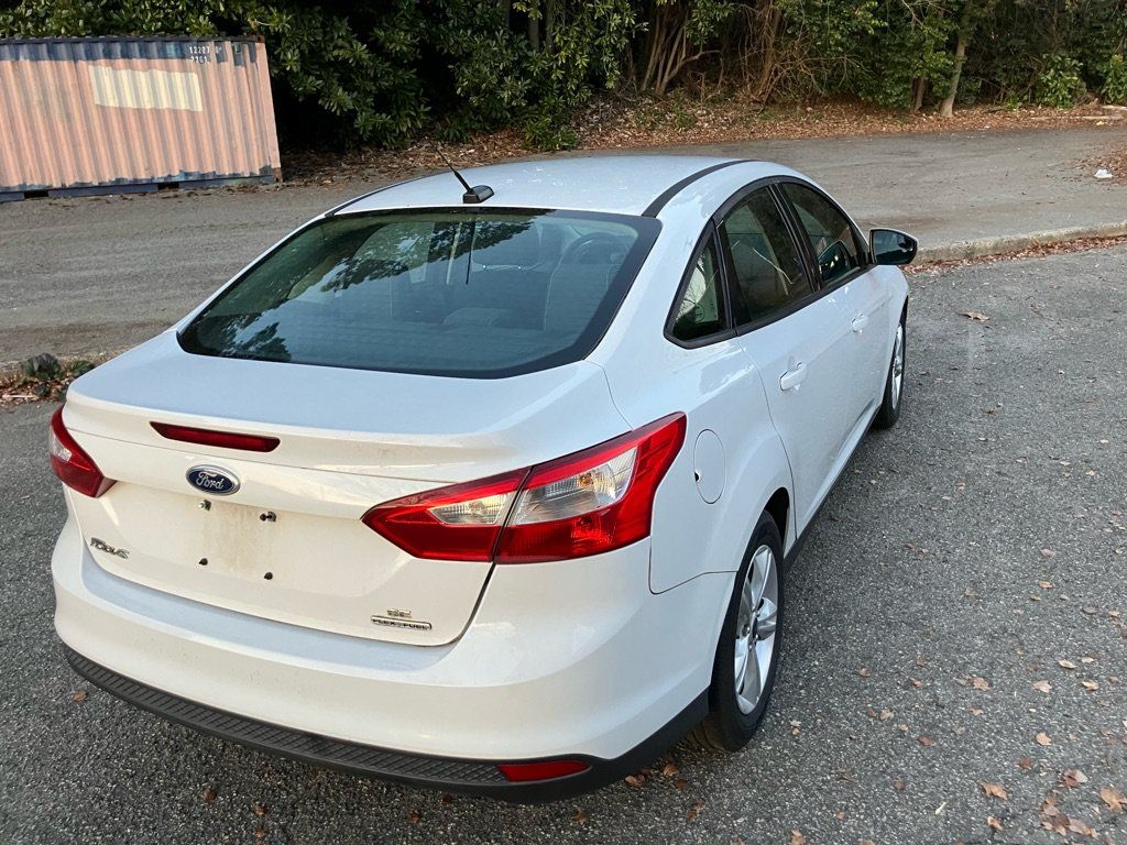 Used 2014 Ford Focus SE FWD image 6