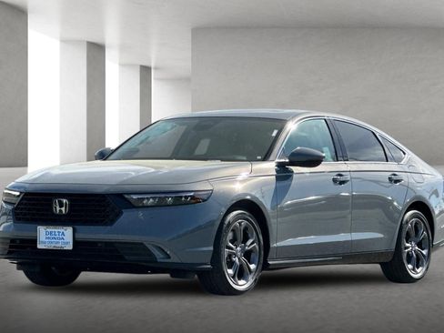 New 2026 Honda Accord EX-L image 8