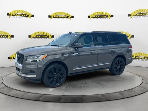 Used 2022 Lincoln Navigator Black Label AWD/4WD image 1